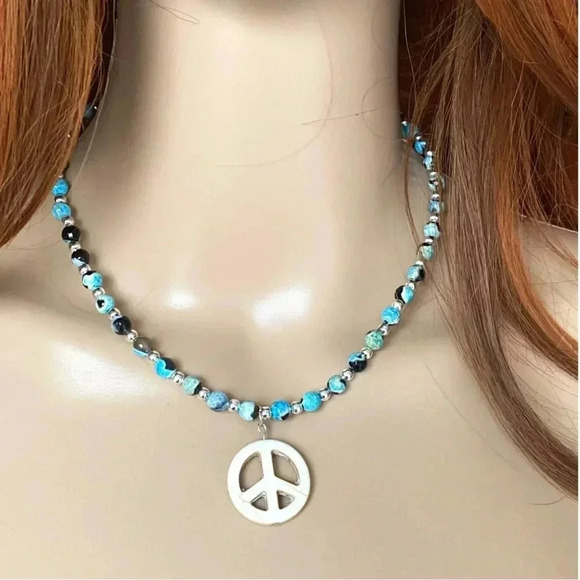 Handmade Beaded Hippie Necklace Ocean Blue Agate Stone Boho Peace Pendant 17” - Picture 5 of 6